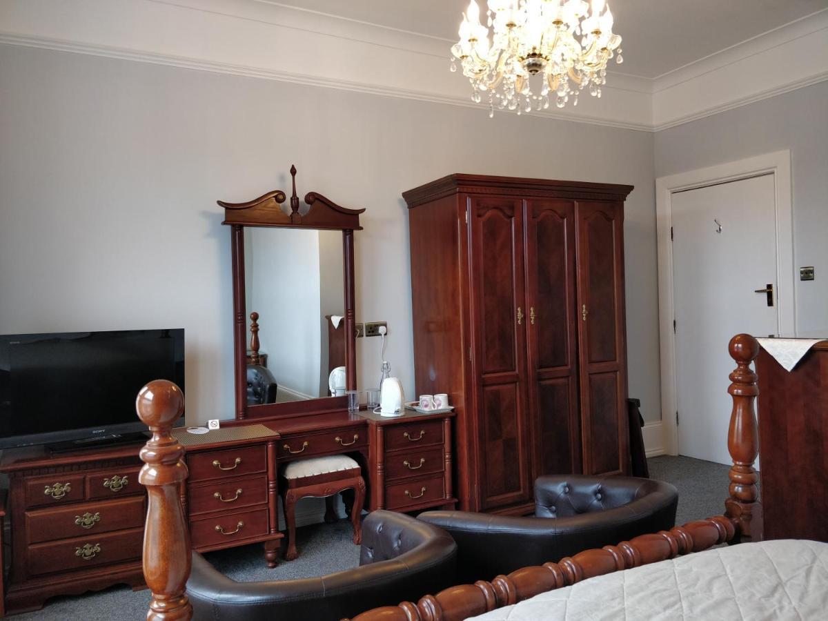 เดอะ เชอร์ลีย์ Bed & Breakfast ทอร์คิ ภายนอก รูปภาพ