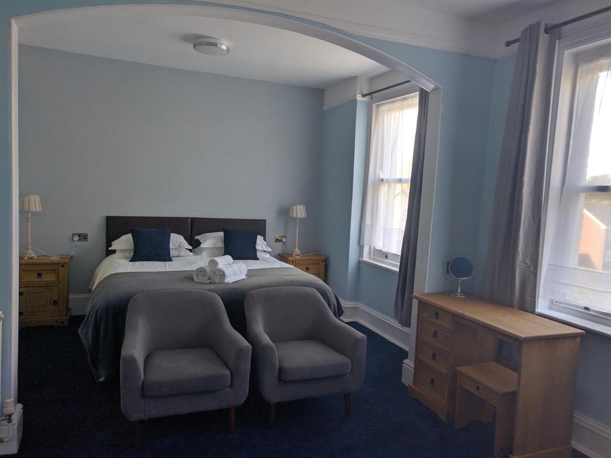 เดอะ เชอร์ลีย์ Bed & Breakfast ทอร์คิ ภายนอก รูปภาพ
