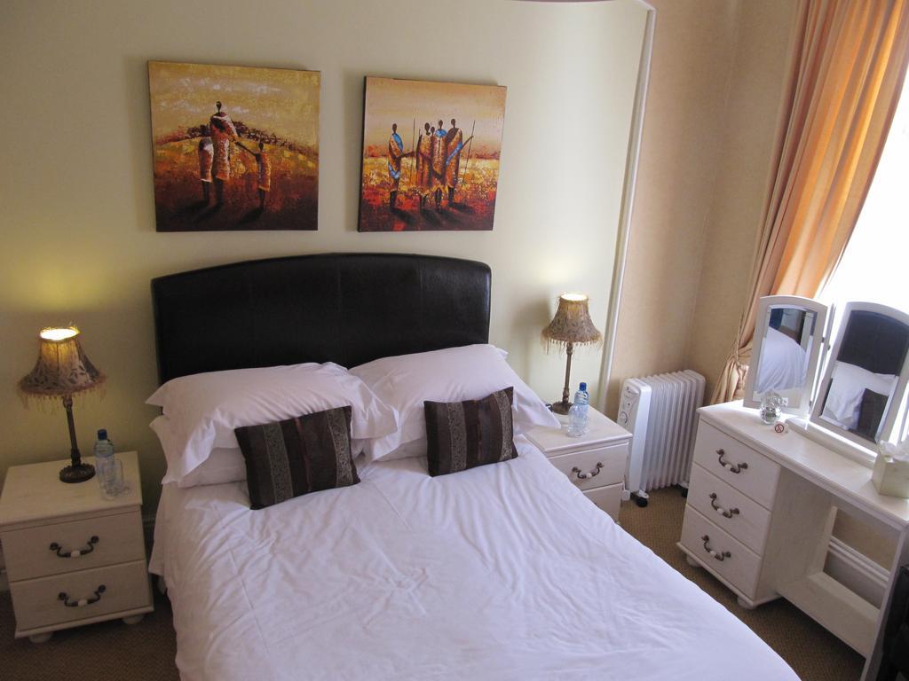 เดอะ เชอร์ลีย์ Bed & Breakfast ทอร์คิ ภายนอก รูปภาพ