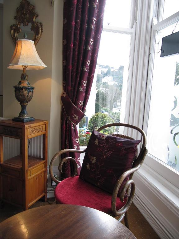 เดอะ เชอร์ลีย์ Bed & Breakfast ทอร์คิ ภายนอก รูปภาพ